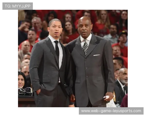 俱乐部复兴计划公布，主帅获长期合同背书